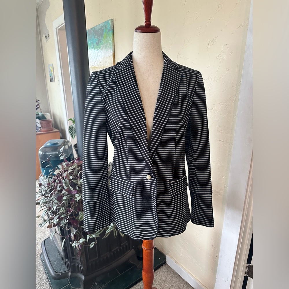 Ann Taylor Navy and White Striped Long Blazer Cotton Blend Womens Size 8